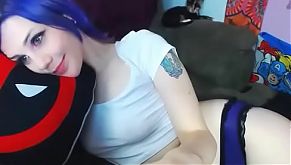 19 y/o Tricky Nymph Camshow 420 part 2